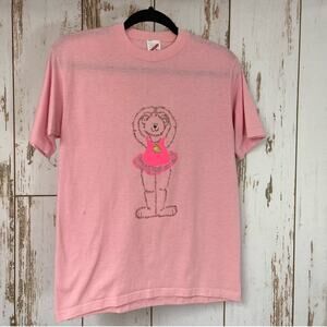 Jerzees, Vintage Hand Painted T-Shirt. Size Medium. Good Vintage condition!